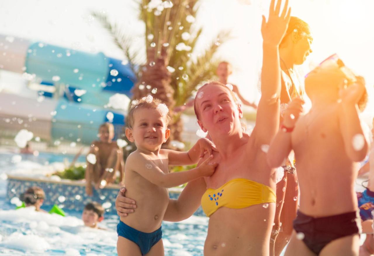 Calido Maris Hotel Ultra All Inclusive Kızılot Exteriör bild