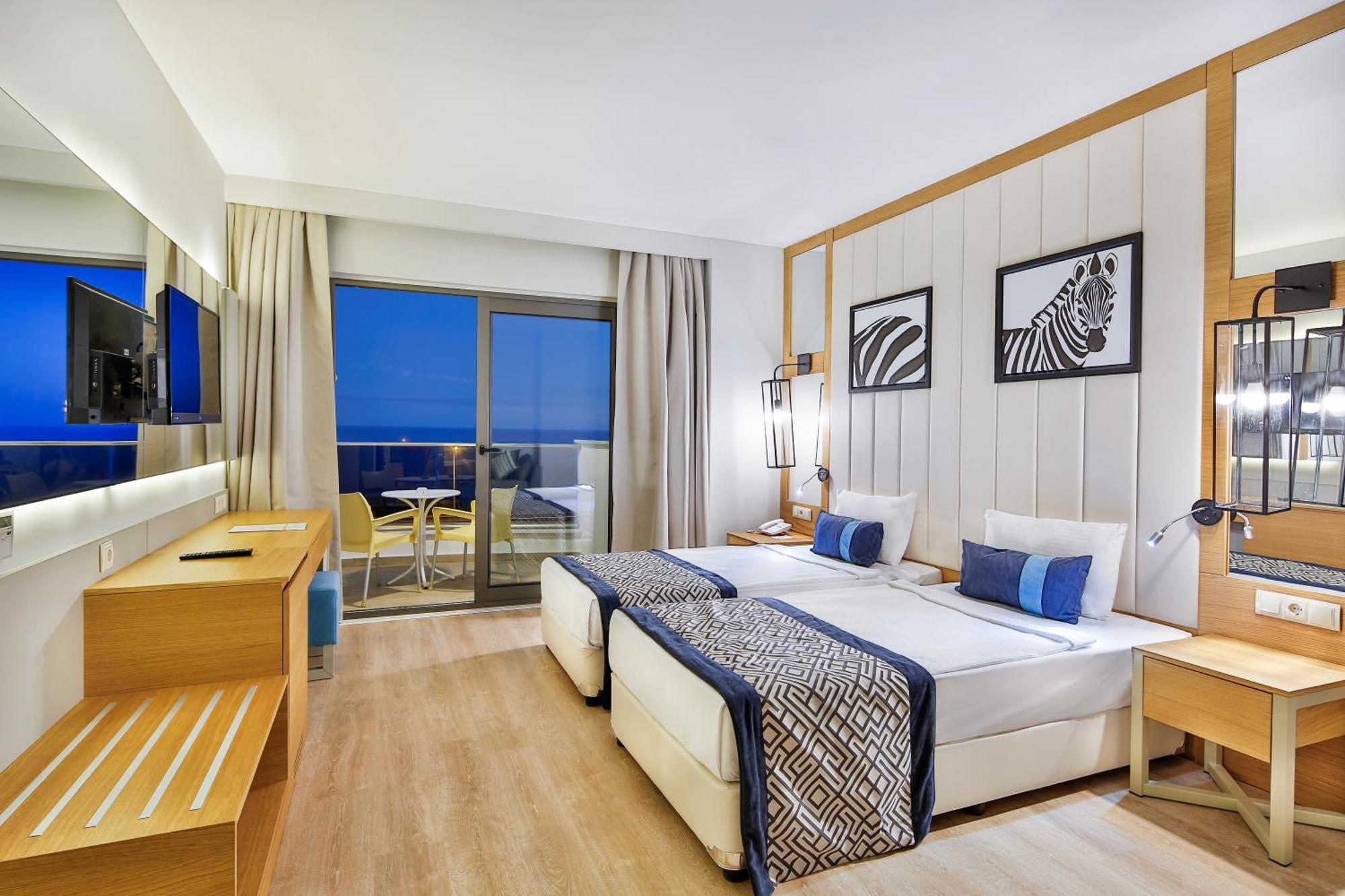 Calido Maris Hotel Ultra All Inclusive Kızılot Exteriör bild