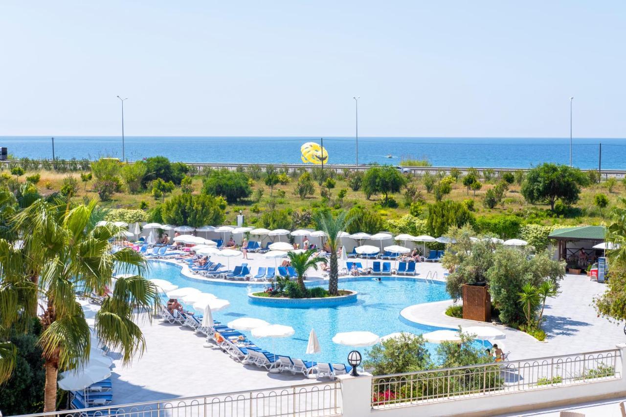 Calido Maris Hotel Ultra All Inclusive Kızılot Exteriör bild