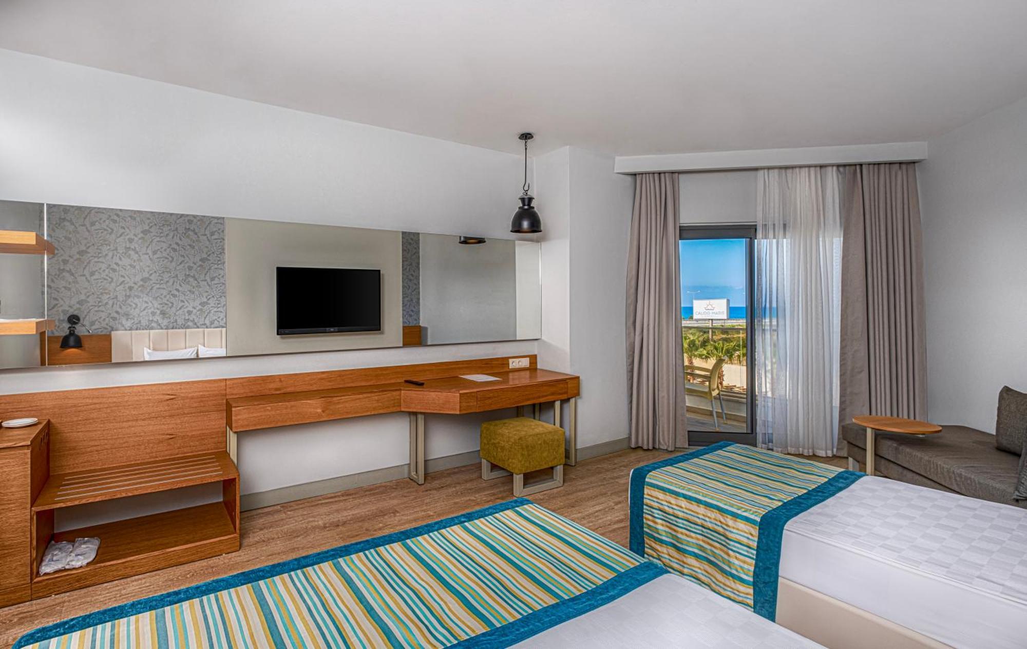 Calido Maris Hotel Ultra All Inclusive Kızılot Exteriör bild